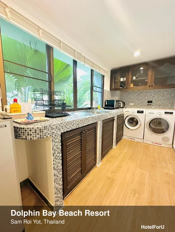 Dolphin Bay Beach Resort — Prachuap Khiri Khan Stay